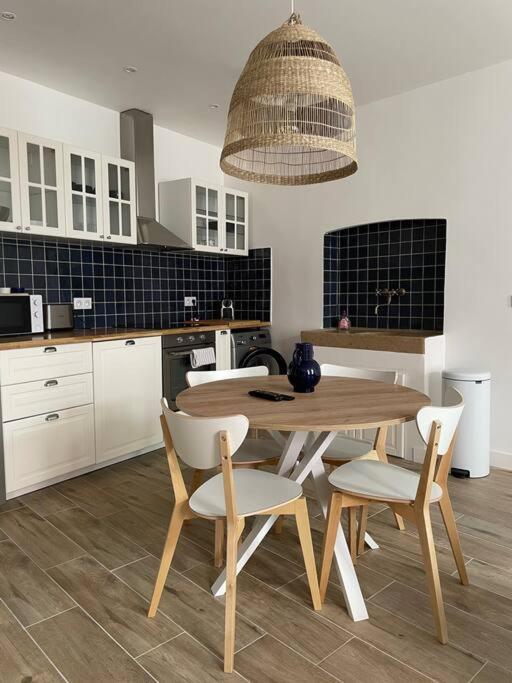 Cassis Centre, Superbe Appartement Neuf, 50M Port. Kültér fotó