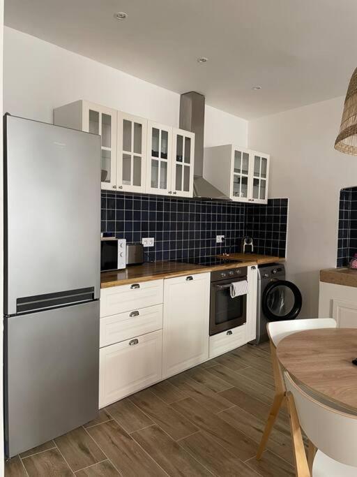 Cassis Centre, Superbe Appartement Neuf, 50M Port. Kültér fotó