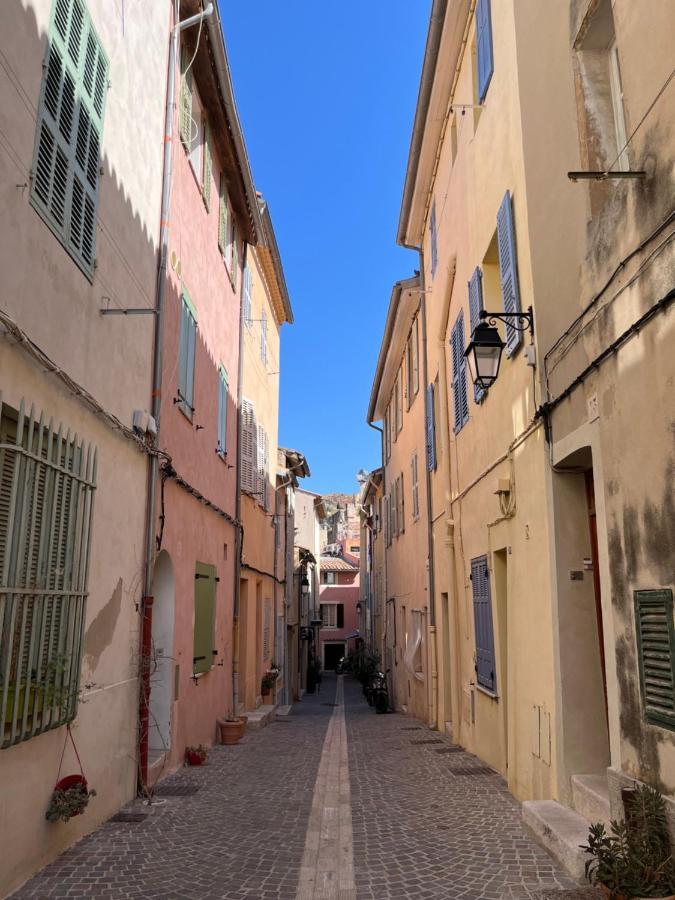 Cassis Centre, Superbe Appartement Neuf, 50M Port. Kültér fotó